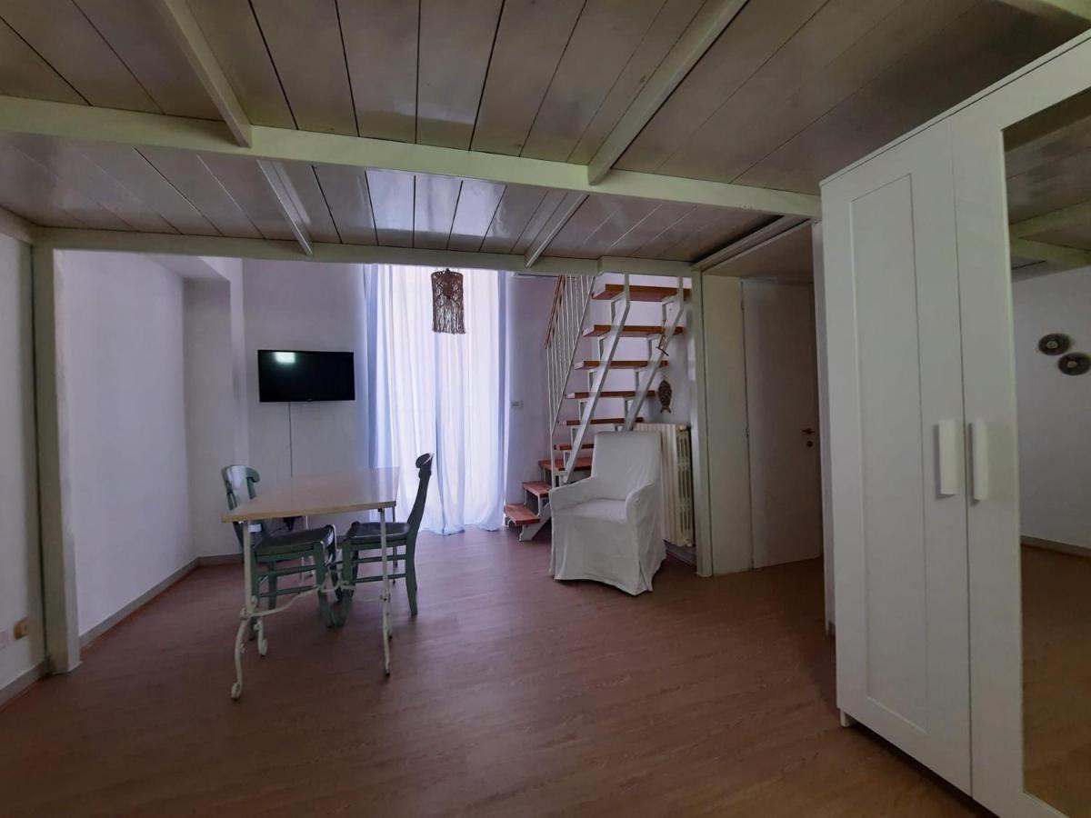 Bed and Breakfast Dimora Almadia Monopoli Exterior foto